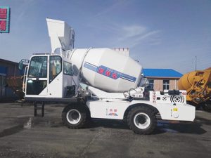 自裝自卸自攪拌混凝土攪拌車多少錢？