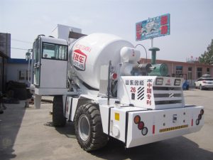 3方的混凝土自動攪拌機多少錢？
